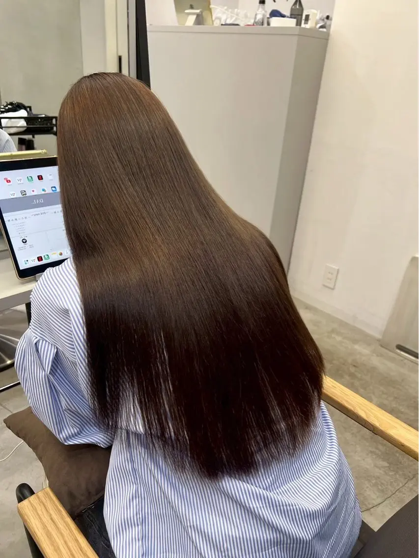 ロング パーマ 縮毛矯正 🍒モテ暖色カラー × うる艶✧ ゆなのヘアスタイル