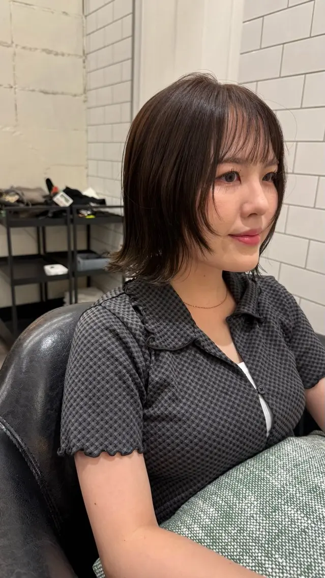 ショート カラー 顔まわりレイヤー レイヤーカット バレイヤージュモデル 募集👒ヨンスクのヘアスタイル