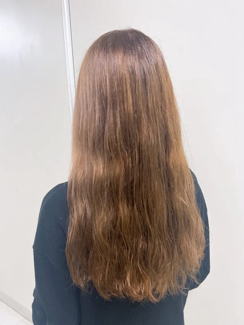 ロング カラー ヘアアレンジ 切りっぱなしボブ ショートボブ アッシュ ブリーチ ケアブリーチ Stream1st TSUBASAのヘアスタイル