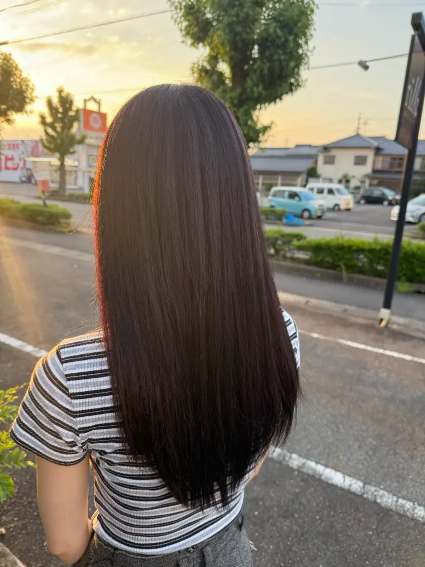 ロング カラー 中村紫乃/艶髪. 縮毛矯正.白髪染めのヘアスタイル