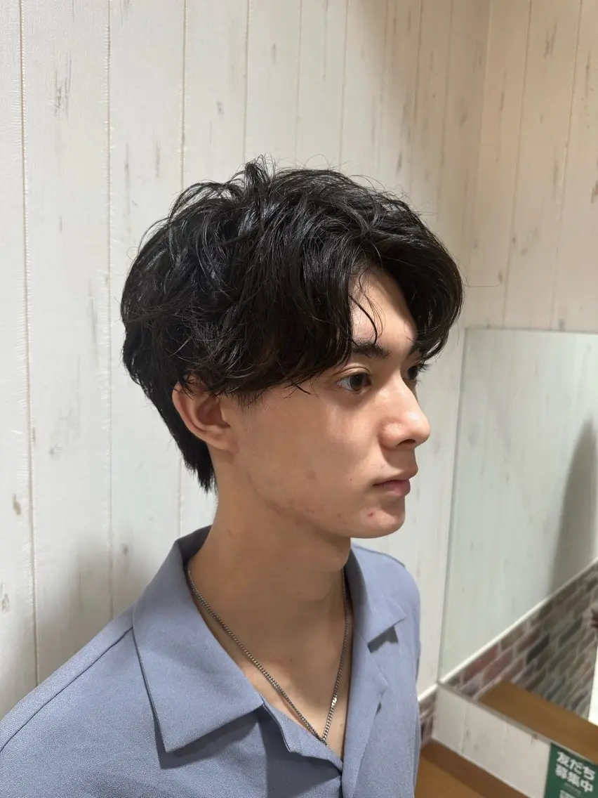 ショート ヘアアレンジ メンズ メンズブリーチ ダウンパーマ メンズハイライト メンズインナーカラー メンズ韓国風 カット 中嶋 紘夢のヘアスタイル