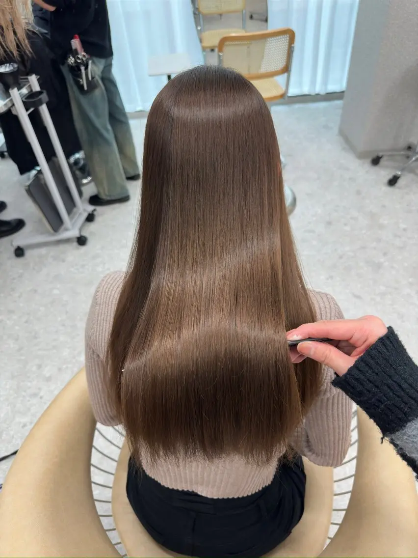 縮毛矯正＋カット＋トリートメント⚠️ブリーチ履歴が無い方限定です！の写真