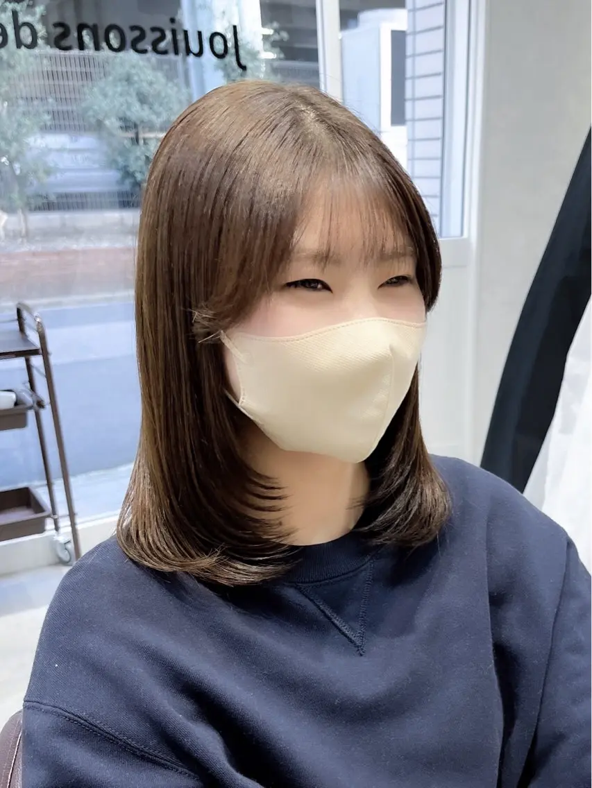 ミディアム レイヤーカット カット 透明感カラー/韓国 レイヤーmomokaのヘアスタイル