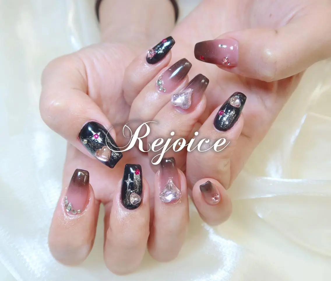 ネイル モデル募集Coco Nailのネイルデザイン