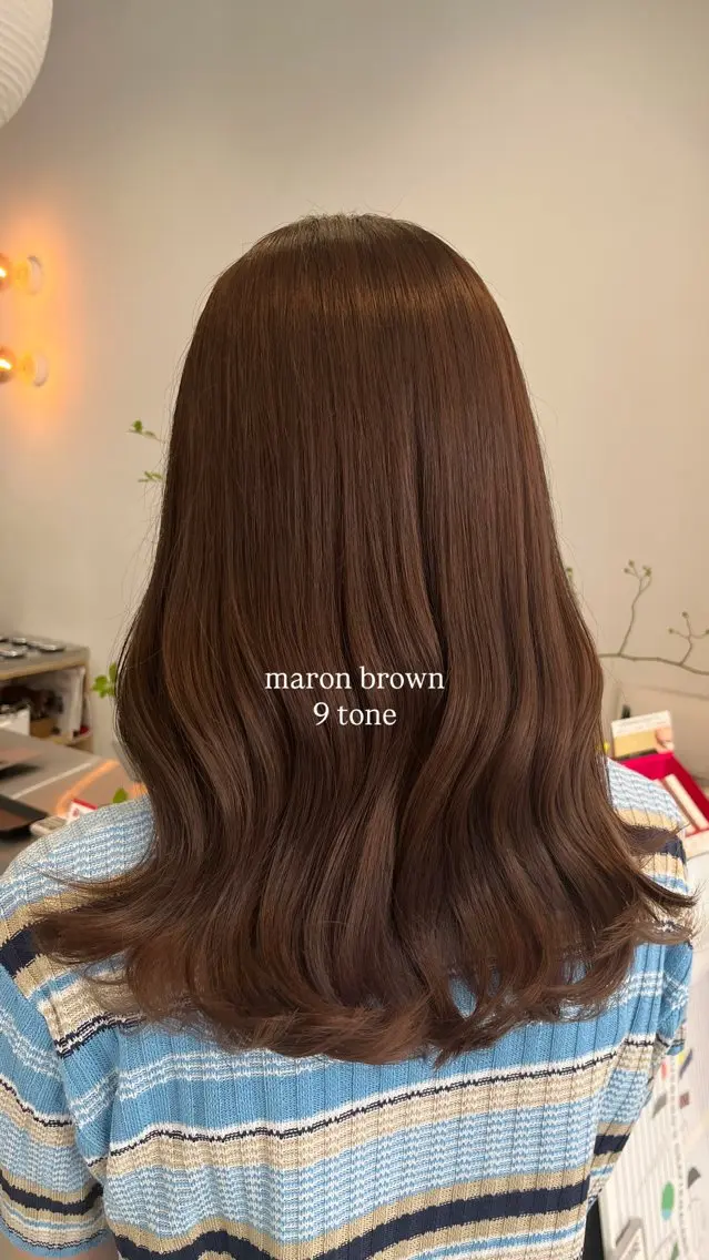 セミロング ヘアカラー 山口 愛結のヘアスタイル