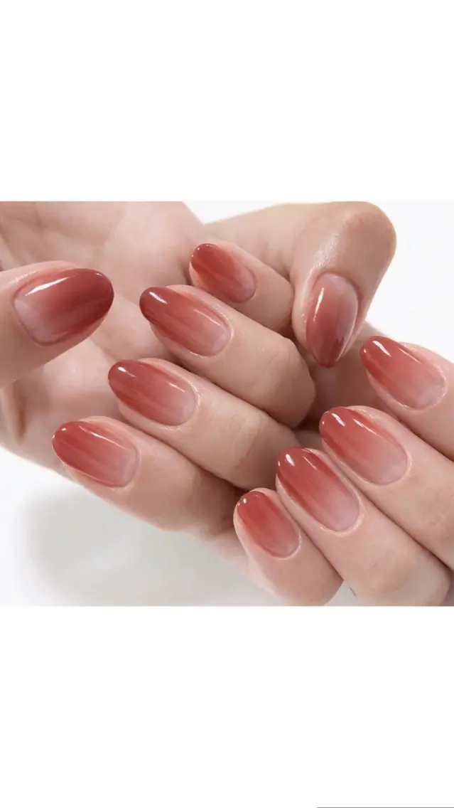 ネイル グラデーション ハンドネイル 【NICOTTE.】 SAYAKAのネイルデザイン
