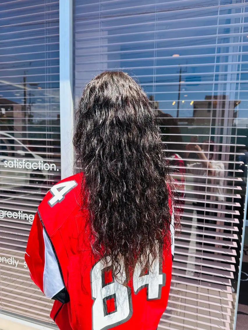 ロング パーマ 三浦 悠のヘアスタイル