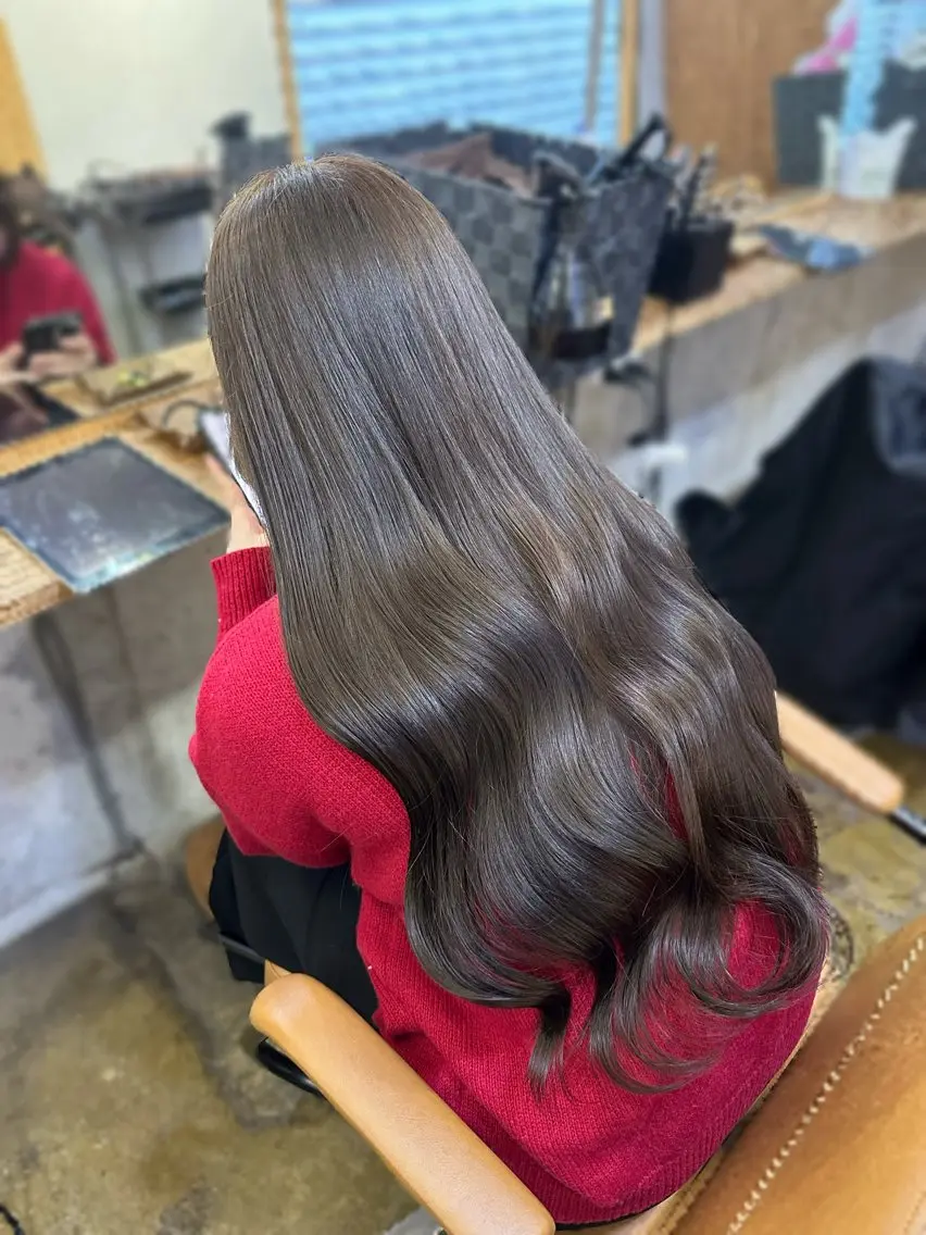 ロング カラー ヘアカラー ︎︎カイ ミズキ 🎀のヘアスタイル