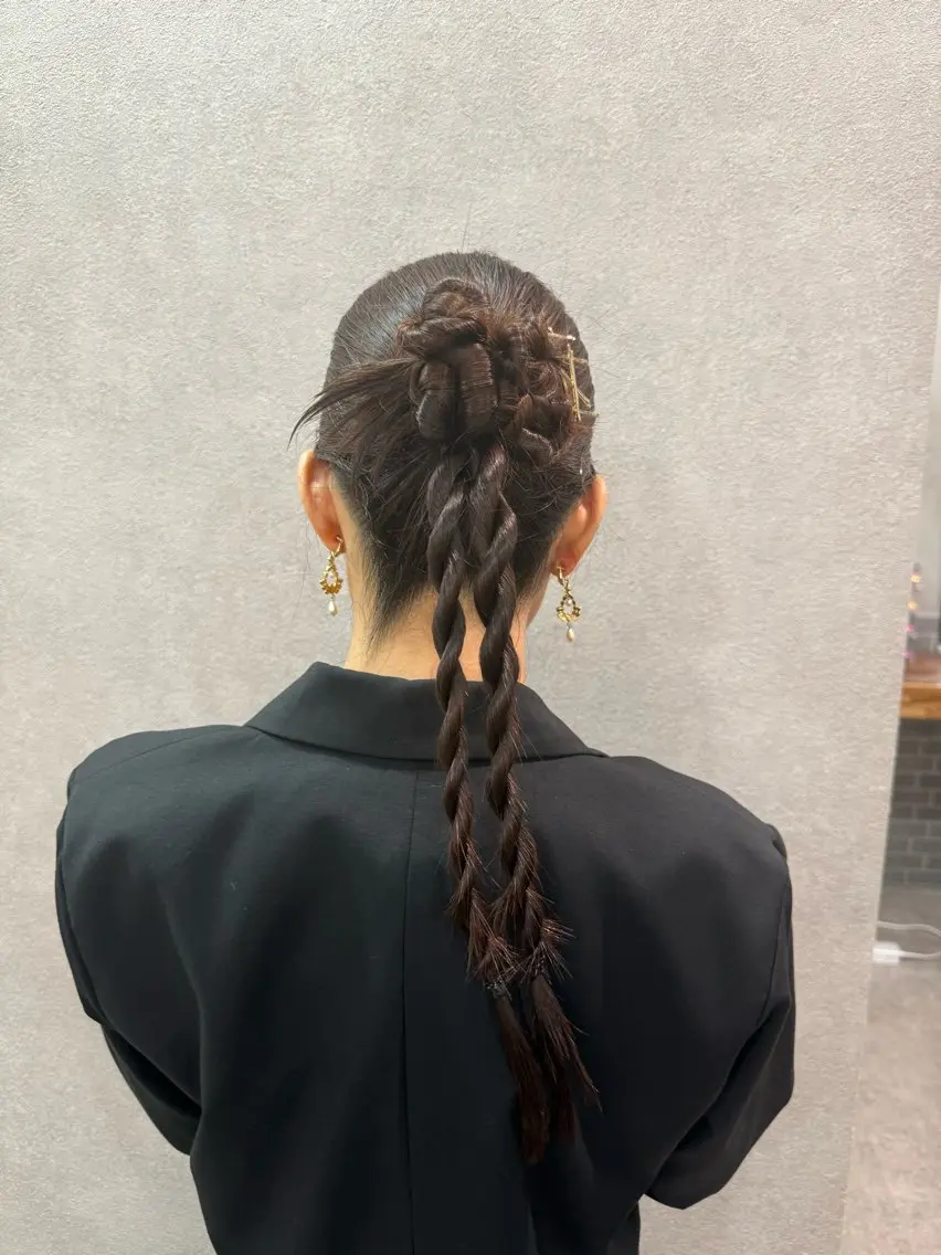ロング ヘアアレンジ ヘアセット まとまるボブ🌼 アレンジ🌼鴨下穂香のヘアスタイル