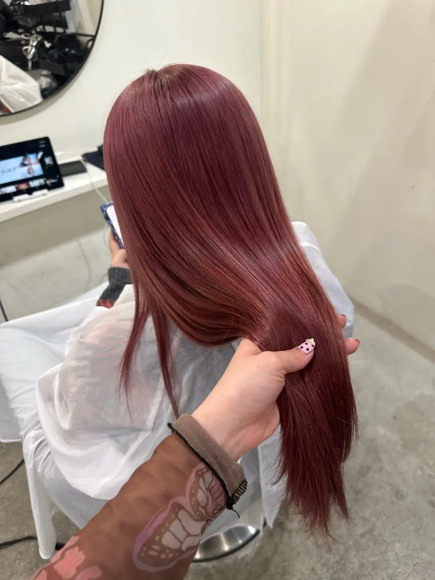 カラー ピンクカラー ブリーチカラー yuraraのヘアスタイル