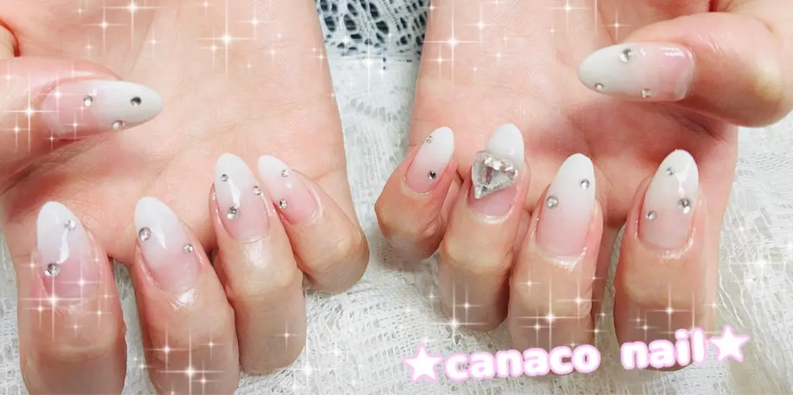 ネイル アートネイル ジェルネイル グラデーション ハート オフィスネイル ハンドネイル ハンドケア ベテランネイル cnc nailのネイルデザイン