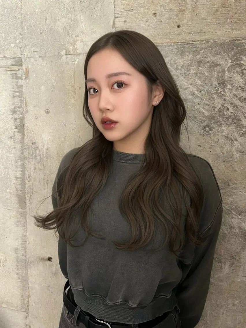 ロング カット ヘアカラー トリートメント nok kaoriのヘアスタイル