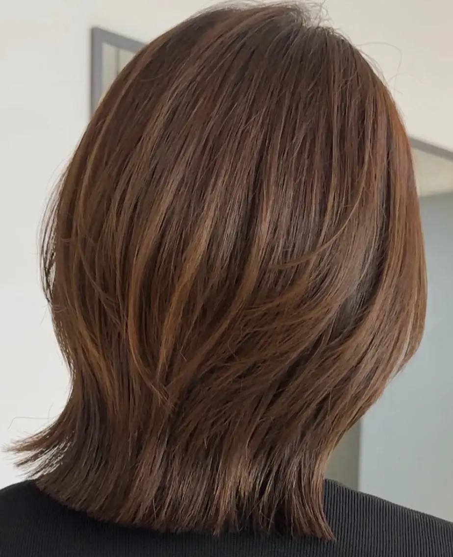 ミディアム 真下 瑞歩のヘアスタイル