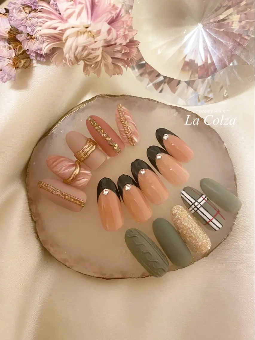 ネイル La Colzaのネイルデザイン