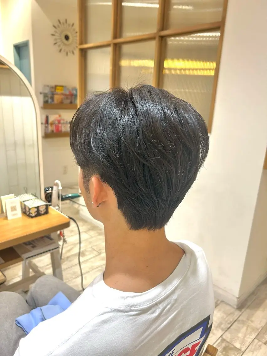 メンズ Itsuki🌷 レイヤー/艶カラーのヘアスタイル