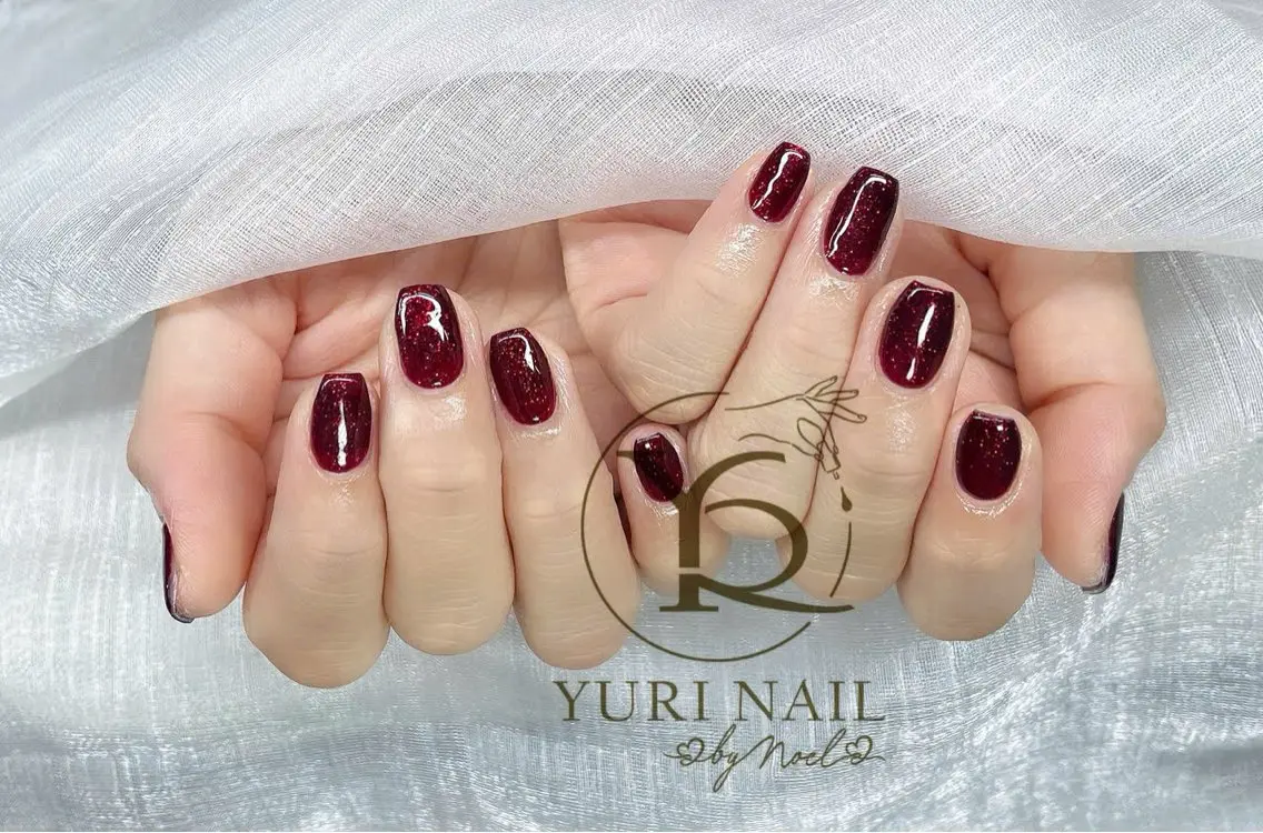 ネイル オーロラネイル ブルー チークネイル フットネイル フレンチネイル ハンドネイル フットネイル ハンドケア YURI Nail NARITAのネイルデザイン