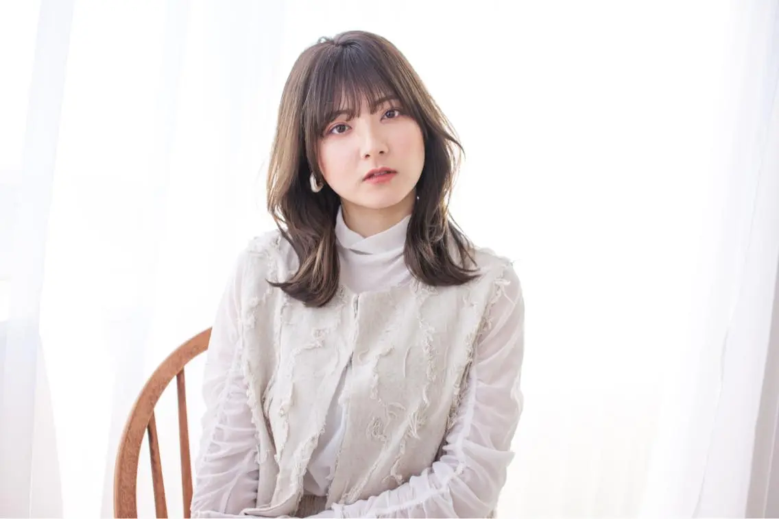 セミロング カラー Ash中目黒店 榊間茜のヘアスタイル