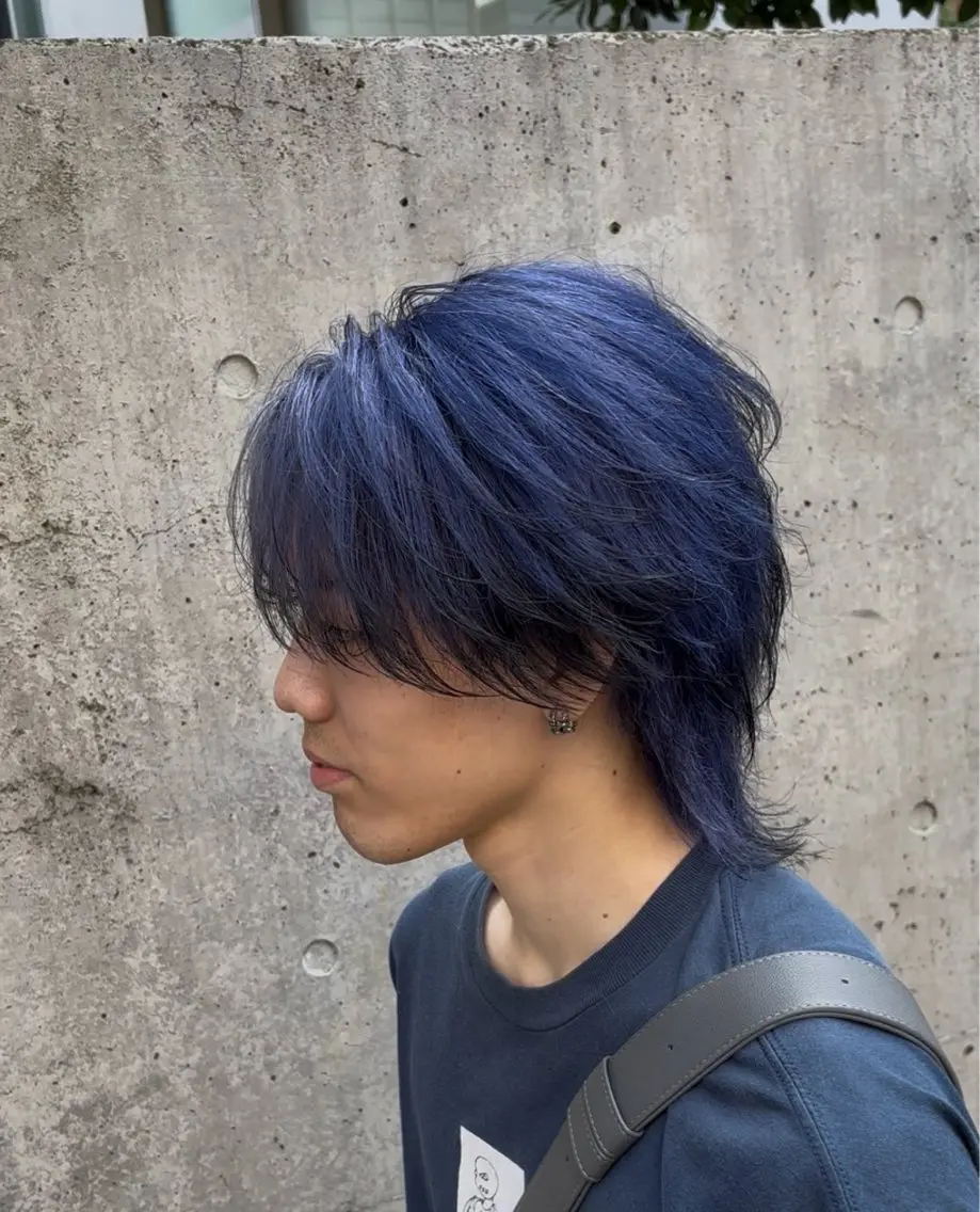 カラー メンズ シルバー 村上 百萌佳のヘアスタイル