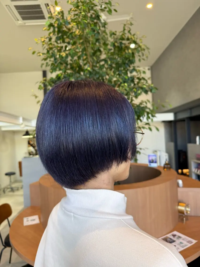 ショート カラー メンズ バイオレットカラー ヘアカラー ayaka |トレンドヘアのヘアスタイル