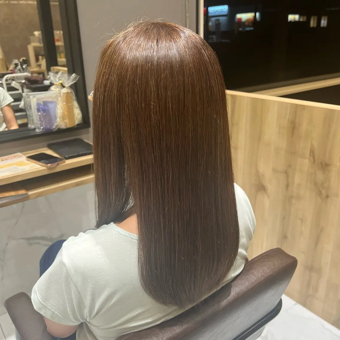ミディアム カット 縮毛矯正 ルクール喜多町店 小室のヘアスタイル