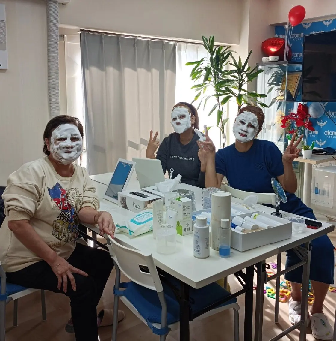 セルフエステ2名3名用 🍀カップルやお友達とご一緒にお肌のお手入れをしてみませんか?2名でも3名でも同額です。ごめんねの写真