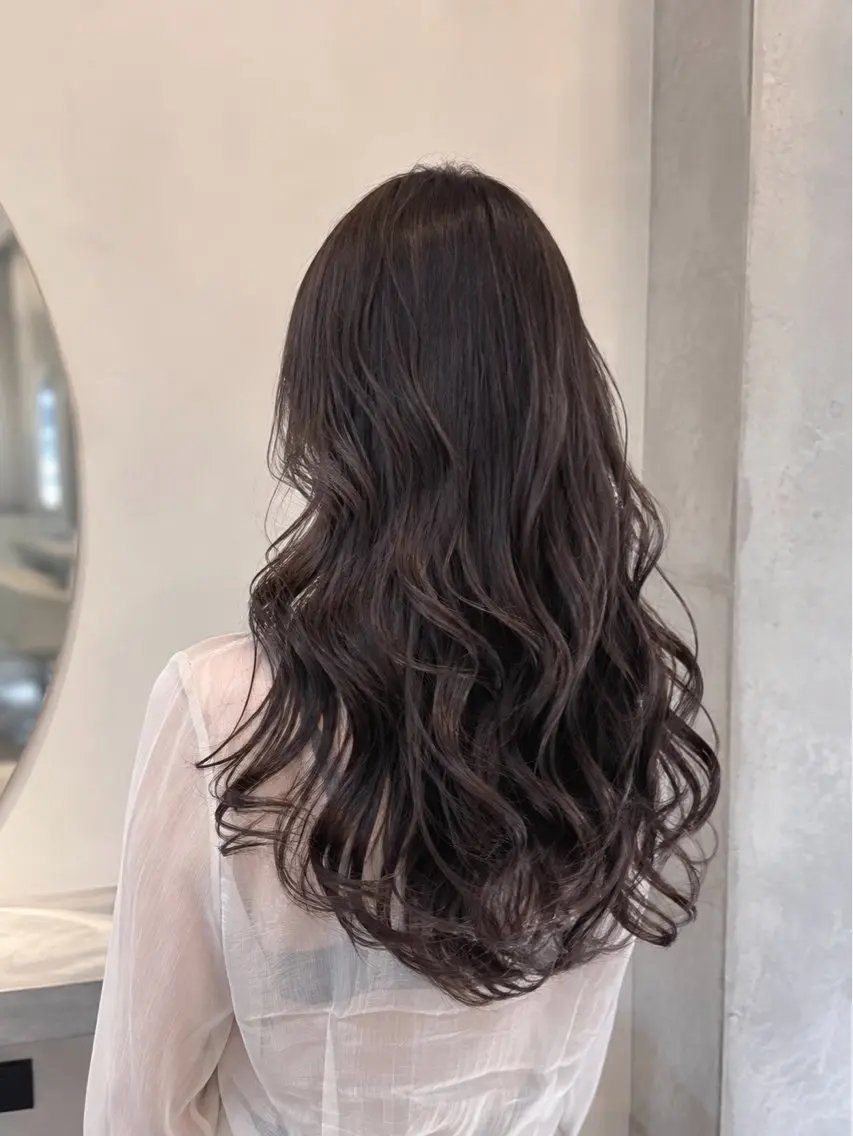 🤍カット+コテ巻き風パーマ+グロストリートメント🤍【30歳の方限定クーポン】の写真