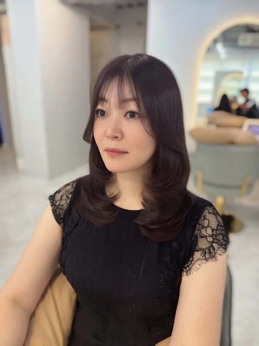 セミロング レイヤーカット カット ヘアカラー トリートメント レイヤー×縮毛矯正 中屋光貴のヘアスタイル