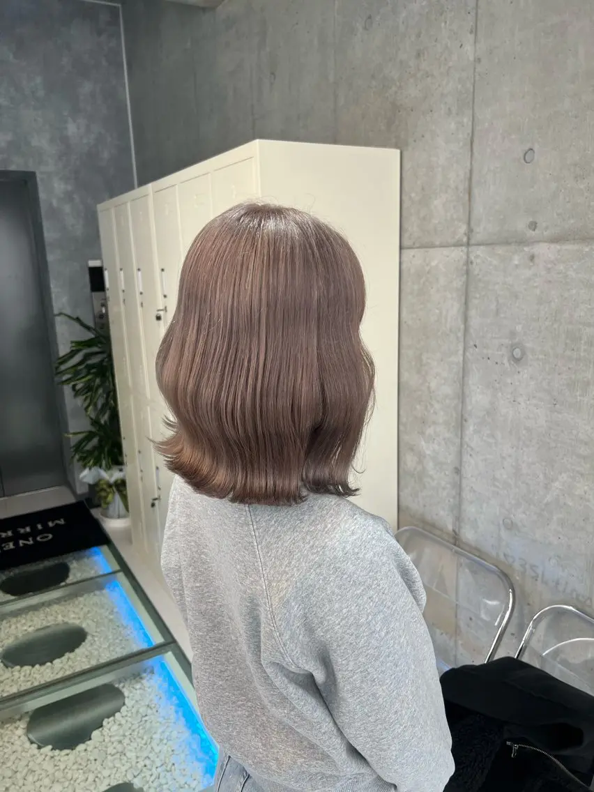 ミディアム ヘアアレンジ カット ヘアカラー トリートメント ヘアセット 大人GAL製造機/カ ラー×エクステゆいとのヘアスタイル