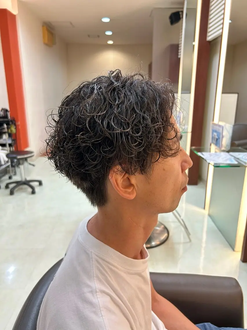 パーマ カット パーマ 髪質改善|レイヤー| 三宅星哉のヘアスタイル