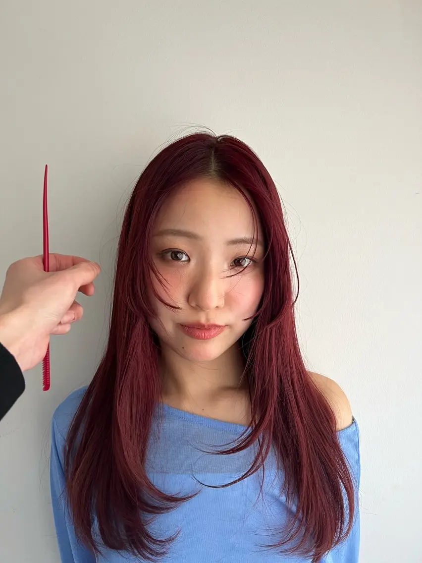 ミディアム レイヤーカット tokute Takahashiのヘアスタイル