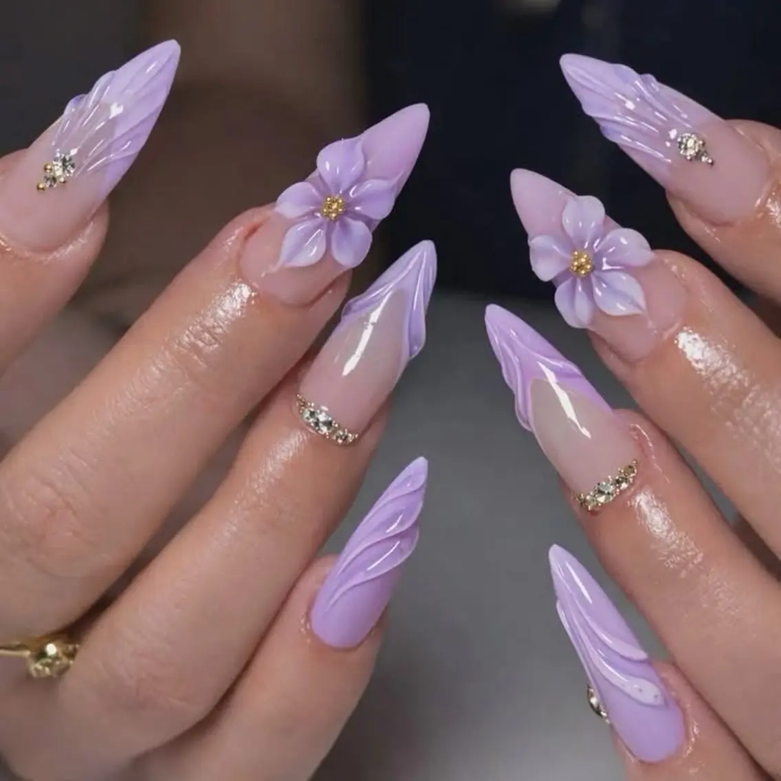 ネイル フラワーネイル ジェルネイル キラキラネイル 韓国ネイル マグネットネイル ハンドネイル Blingg NailStudioのネイルデザイン