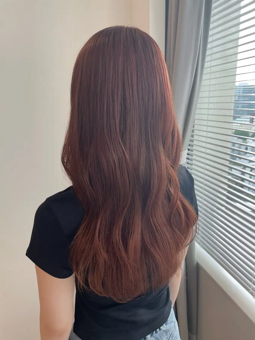 ロング ピンクブラウン 蓮 華のヘアスタイル