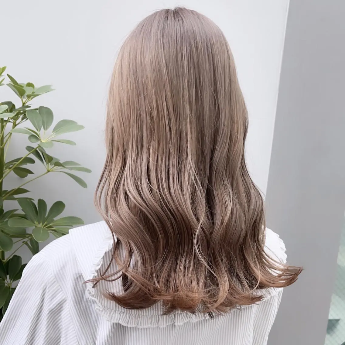 ロング カラー ☁️グレージュカラー TAKUYA☁️のヘアスタイル