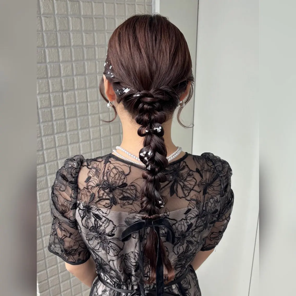 ヘアアレンジ 結婚式・ブライダル 卒業式のヘアスタイル 浴衣 ヘアセット 韓国ヘア|艶カラー| ヘアアレンジ|yuiのヘアスタイル