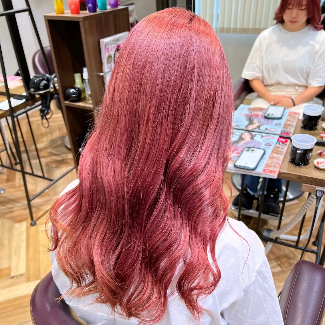 ロング カラー ブリーチ ピンクカラー ヘアカラー トリートメント 🌞レイヤー×カラー 前川那津美🌞のヘアスタイル