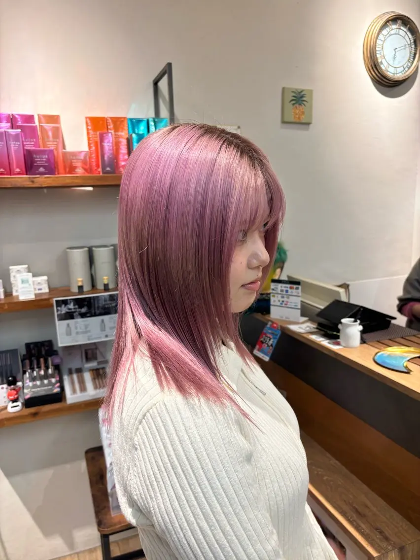 セミロング カラー ヘアカラー Lisa🪄似合わせ ／デザインカラーのヘアスタイル