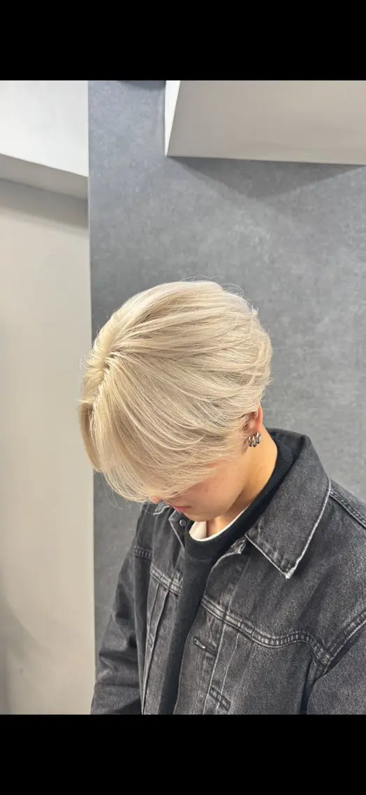 カラー メンズ メンズ特化✨ ハイトーン✨永井のヘアスタイル