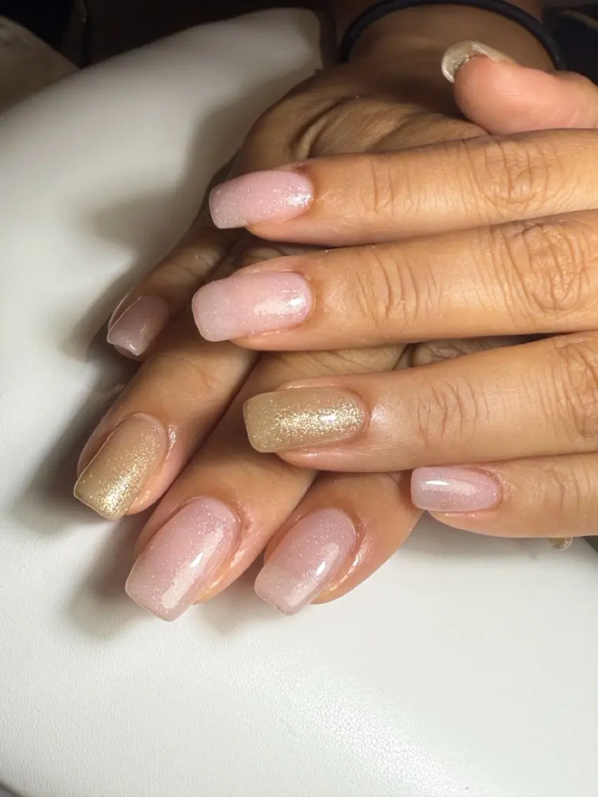 ネイル ハンドネイル Lise ﾘｾﾞ ﾈｲﾙﾙｰﾑのネイルデザイン