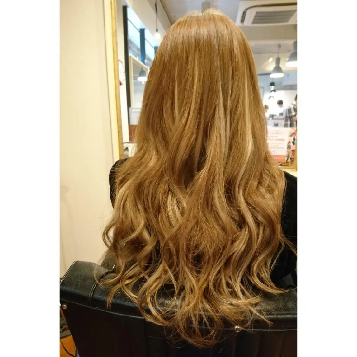 ロング プルエクステ エクステ HIKARI＠ Ruheplatzのヘアスタイル