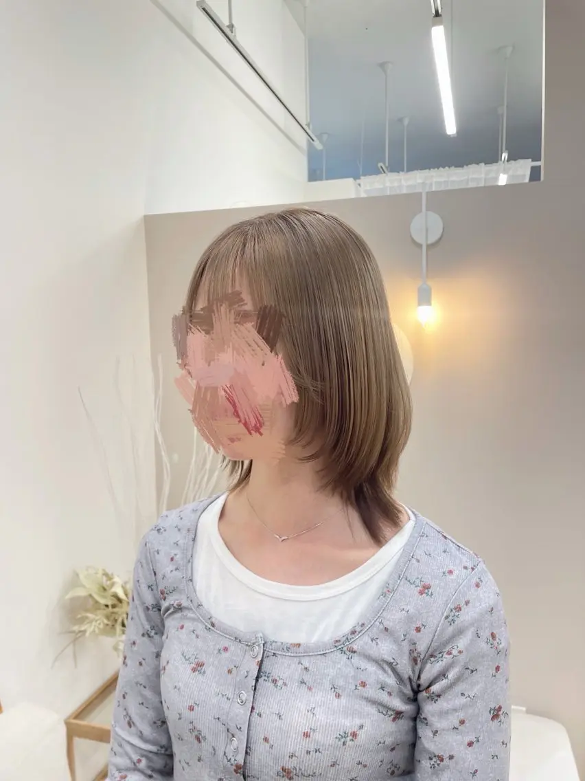 ミディアム 川下 葉音のヘアスタイル