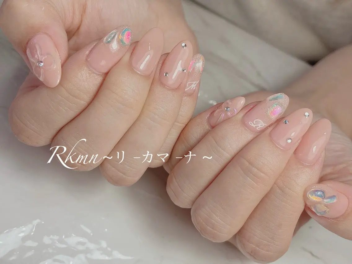 ネイル アートネイル クリアネイル 持ち込み リボン スカルプネイル ハンドネイル フットネイル ハンドケア Rkmn ~リ-カマ-ナ~のネイルデザイン