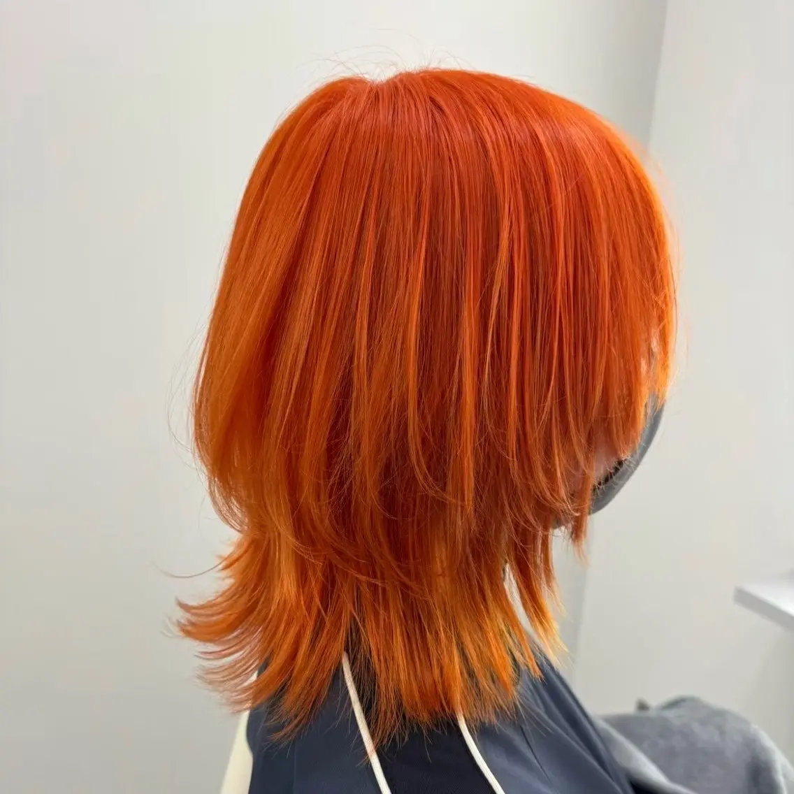 ショート カラー オレンジ TACE SAYAのヘアスタイル