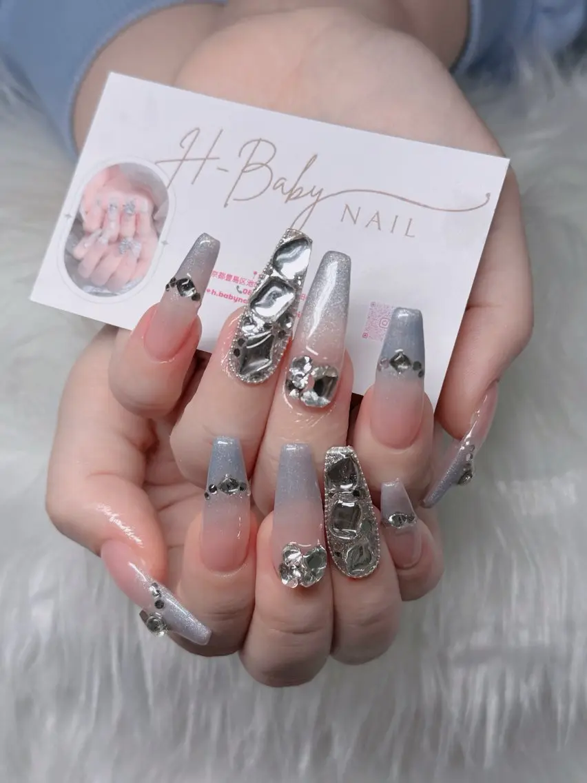 ネイル フレンチネイル ジェルネイル ガラスフレンチ ハロウィン ハート ハンドネイル H.baby Nail Salonのネイルデザイン