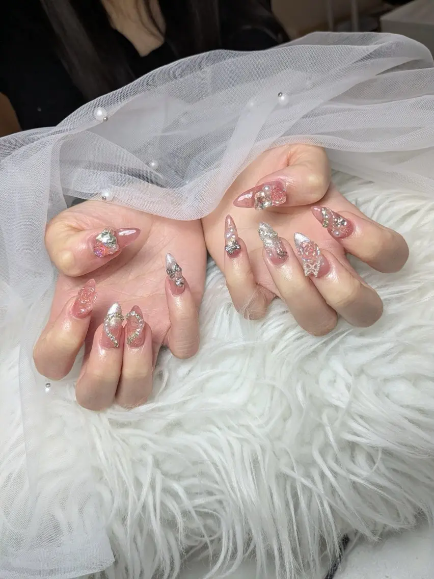 ネイル Queen Nail 柏店　クイーンネイルのネイルデザイン