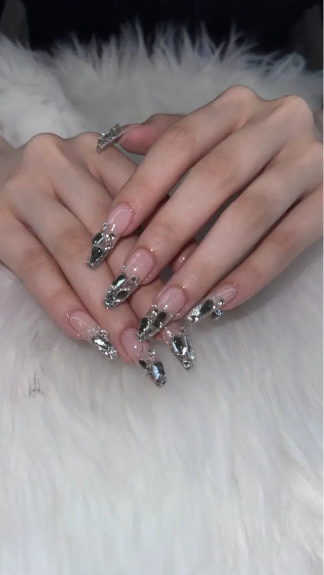 ロング Pink Doll House天久店のネイルデザイン