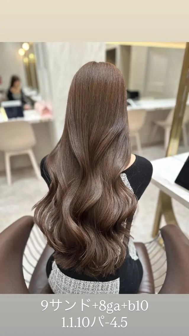 ロング カラー ヘアアレンジ ベージュカラー ブリーチ 透明感カラー ブリーチなしカラー 髪質改善 【博多髪質改善】 吉村　清志のヘアスタイル