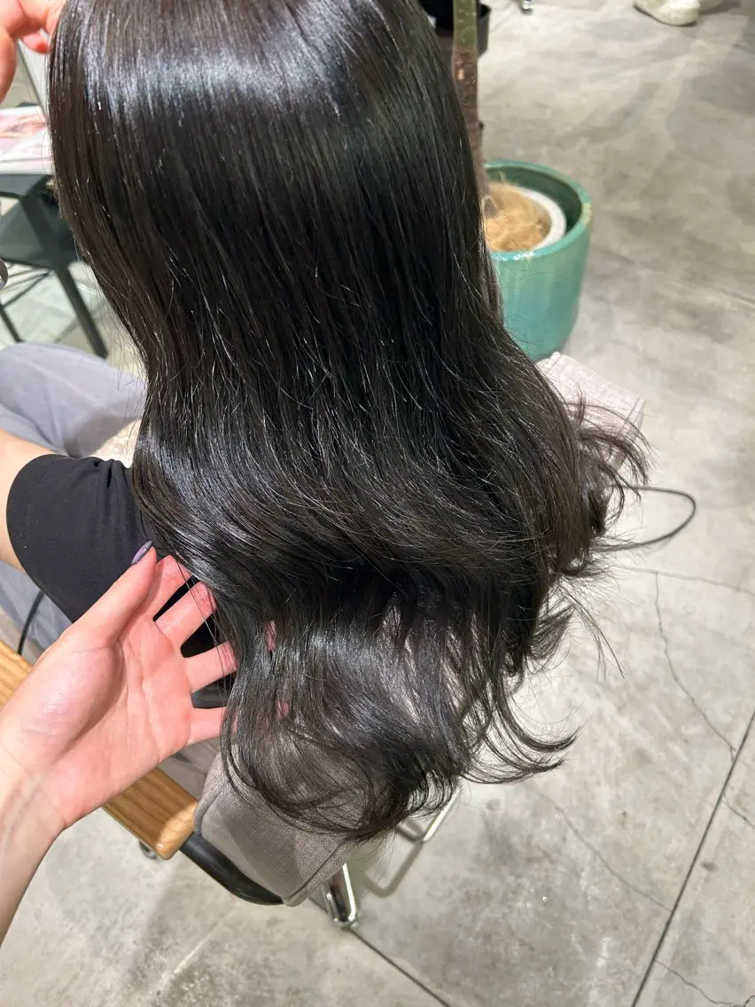 ロング カラー 透明感カラー 結衣/ 無料カットモデル🎀のヘアスタイル