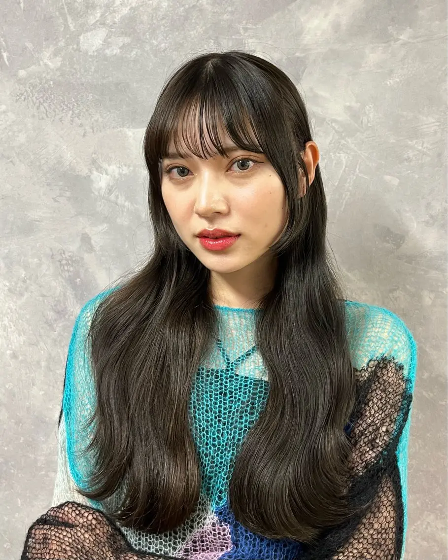ロング カラー ヘアアレンジ カット トリートメント ヘアセット 韓国レイヤーカット/ 儚げカラーチナツのヘアスタイル
