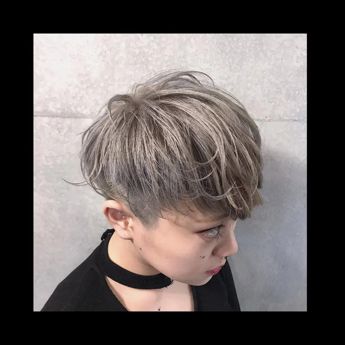 ショート ヘアカラー 及川シゲル 髪質改善講師のヘアスタイル