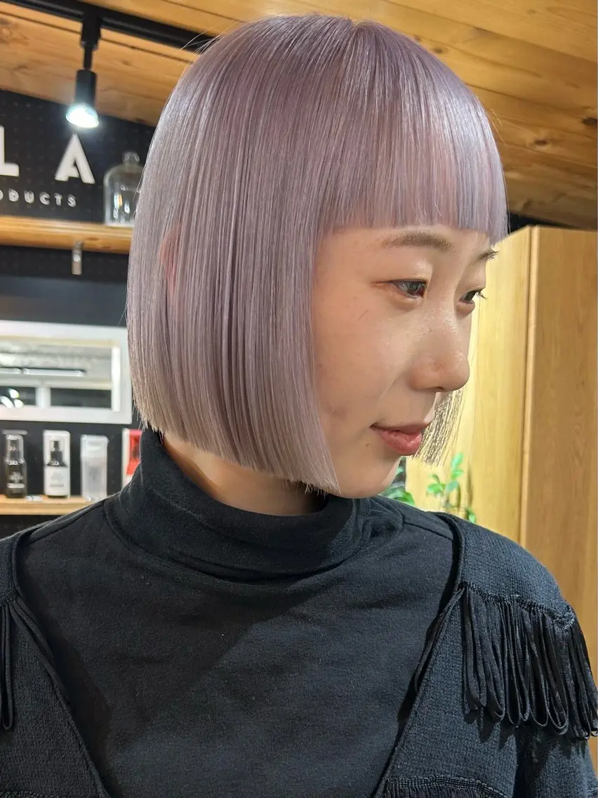 ショート カラー ベージュカラー ブリーチ ブロンド ケアブリーチ ハイトーンカラー カット ヘアカラー トリートメント 🧸艶々韓国ヘア 🧁mizunaのヘアスタイル